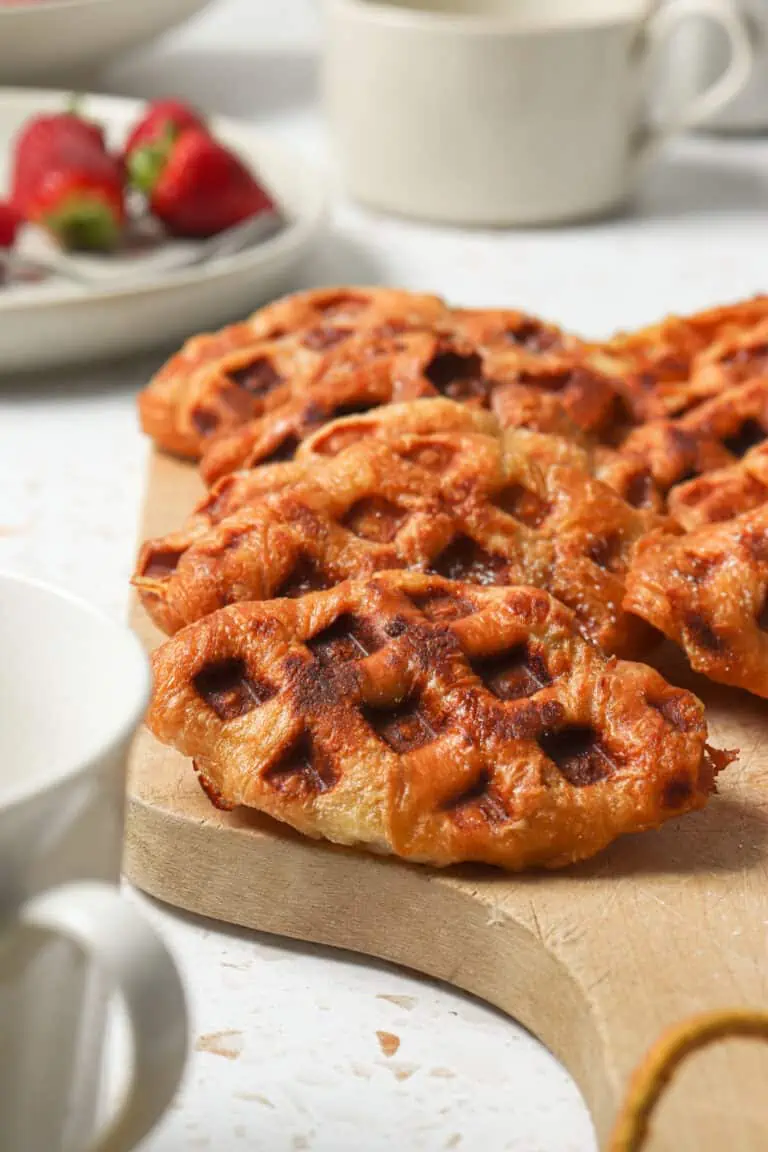 Easy Croissant Waffles (croffle recipe in 10 minutes)